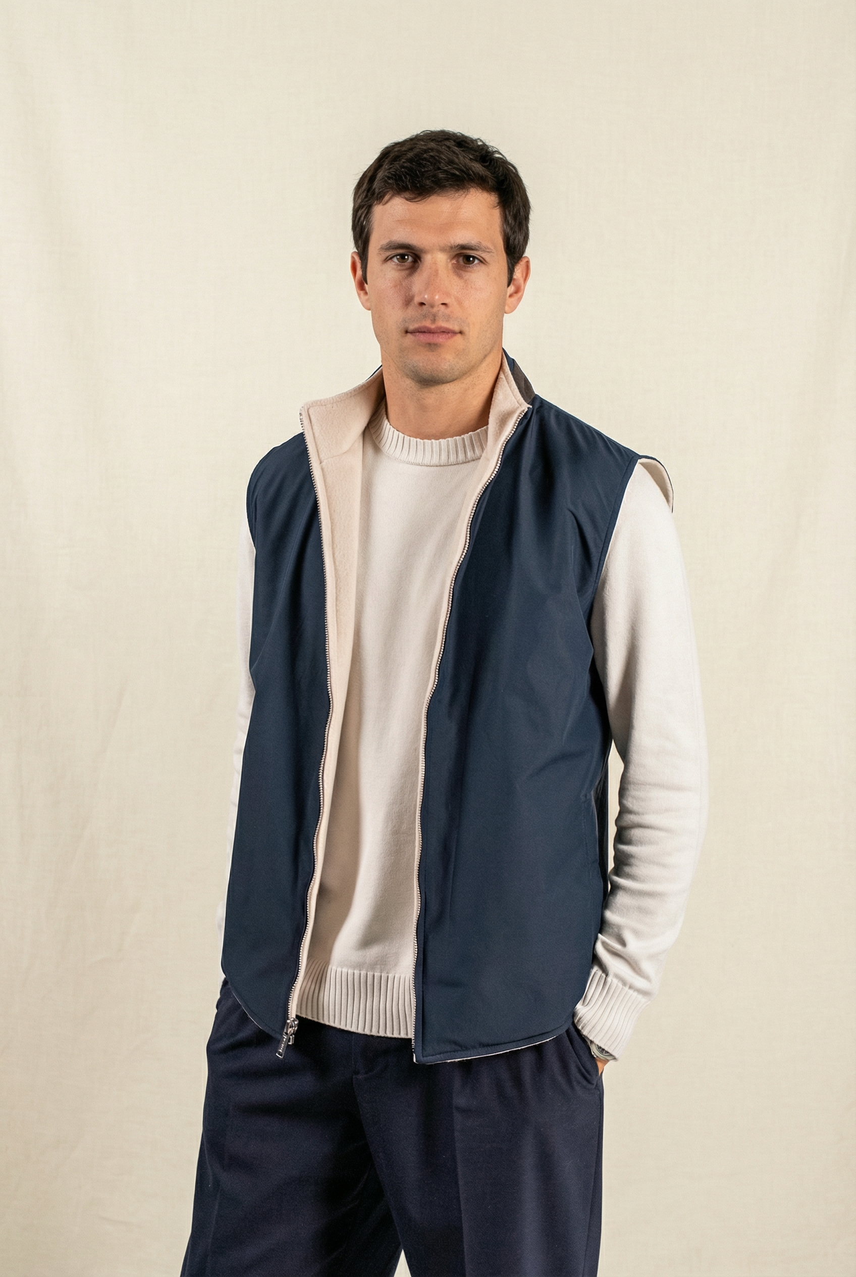 Reversible Wool Gilet | Beige/Navy