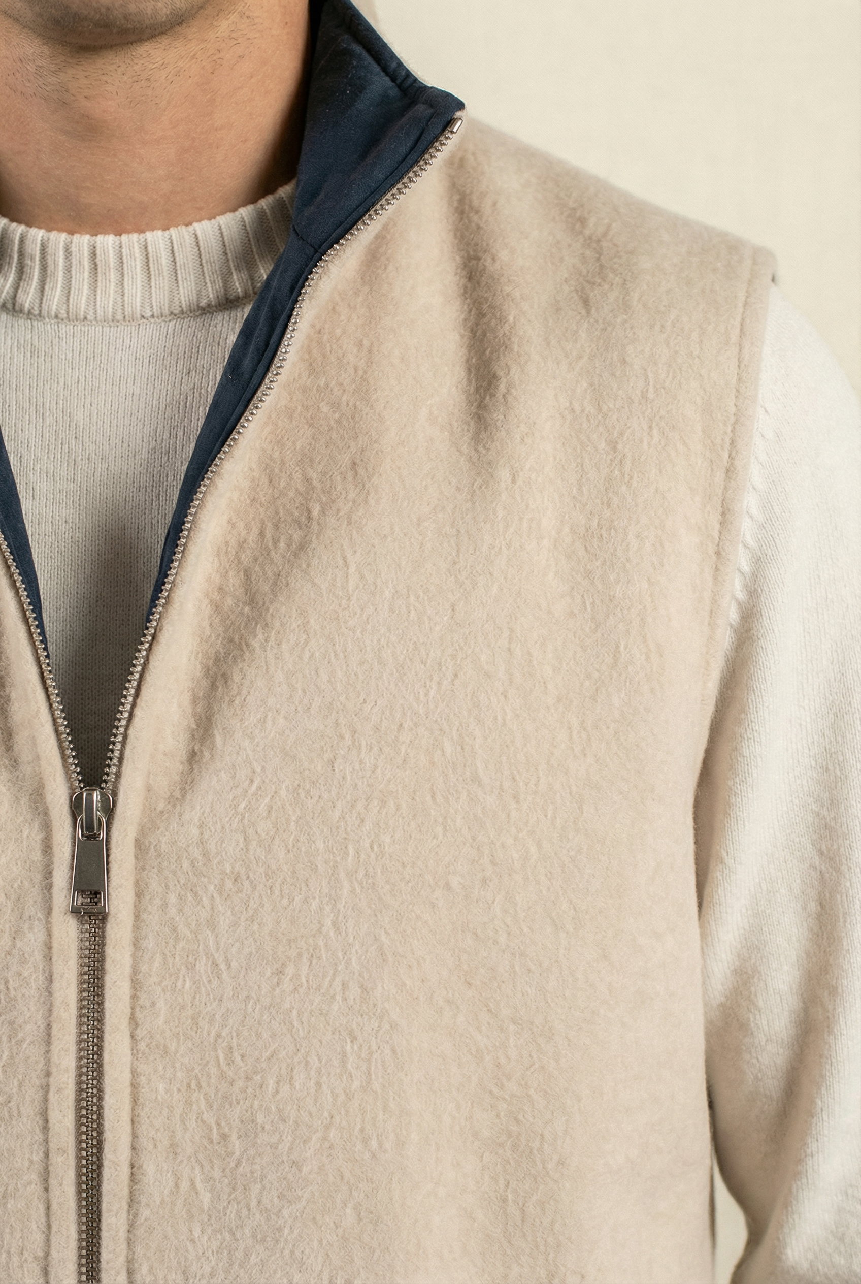 Reversible Wool Gilet | Beige/Navy