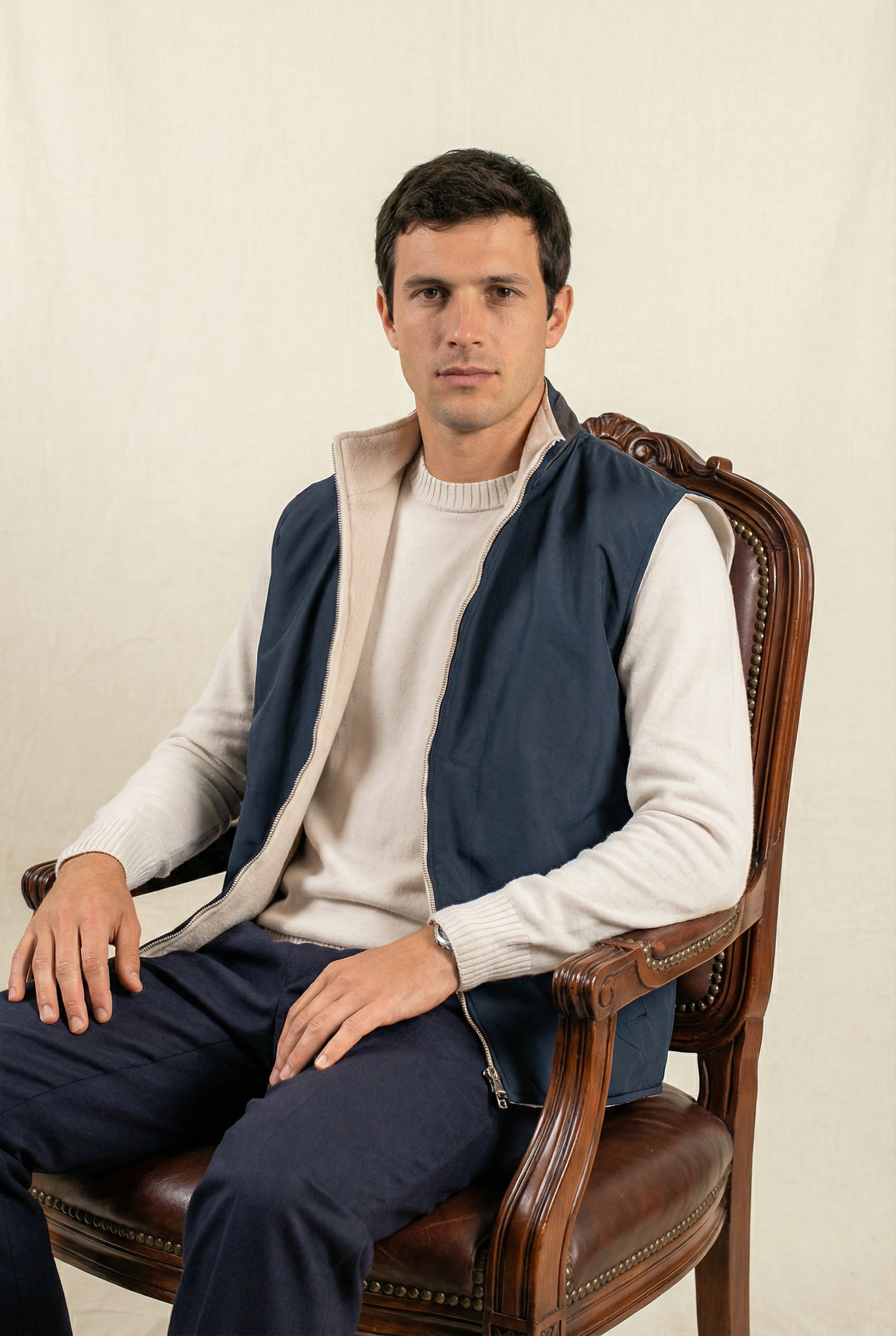 Reversible Wool Gilet | Beige/Navy