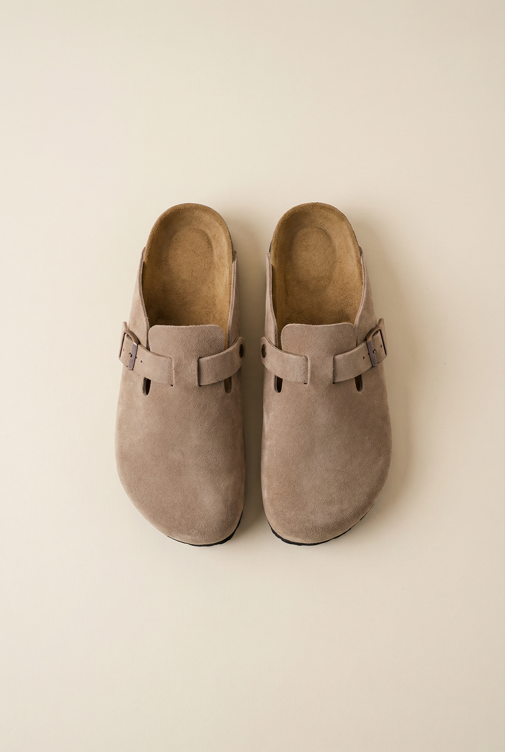 Old Money Suede Clogs Beige