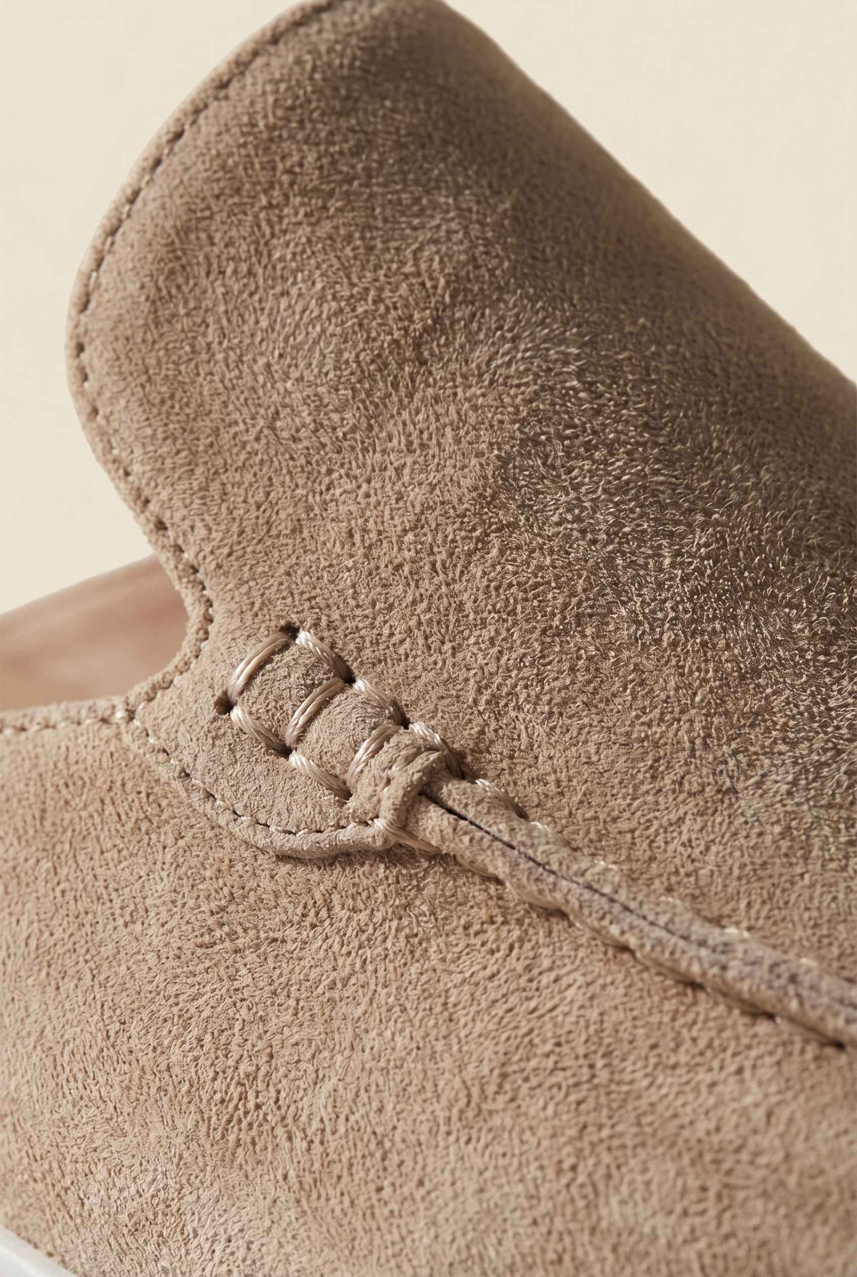Yacht Loafer Suede Mule Beige