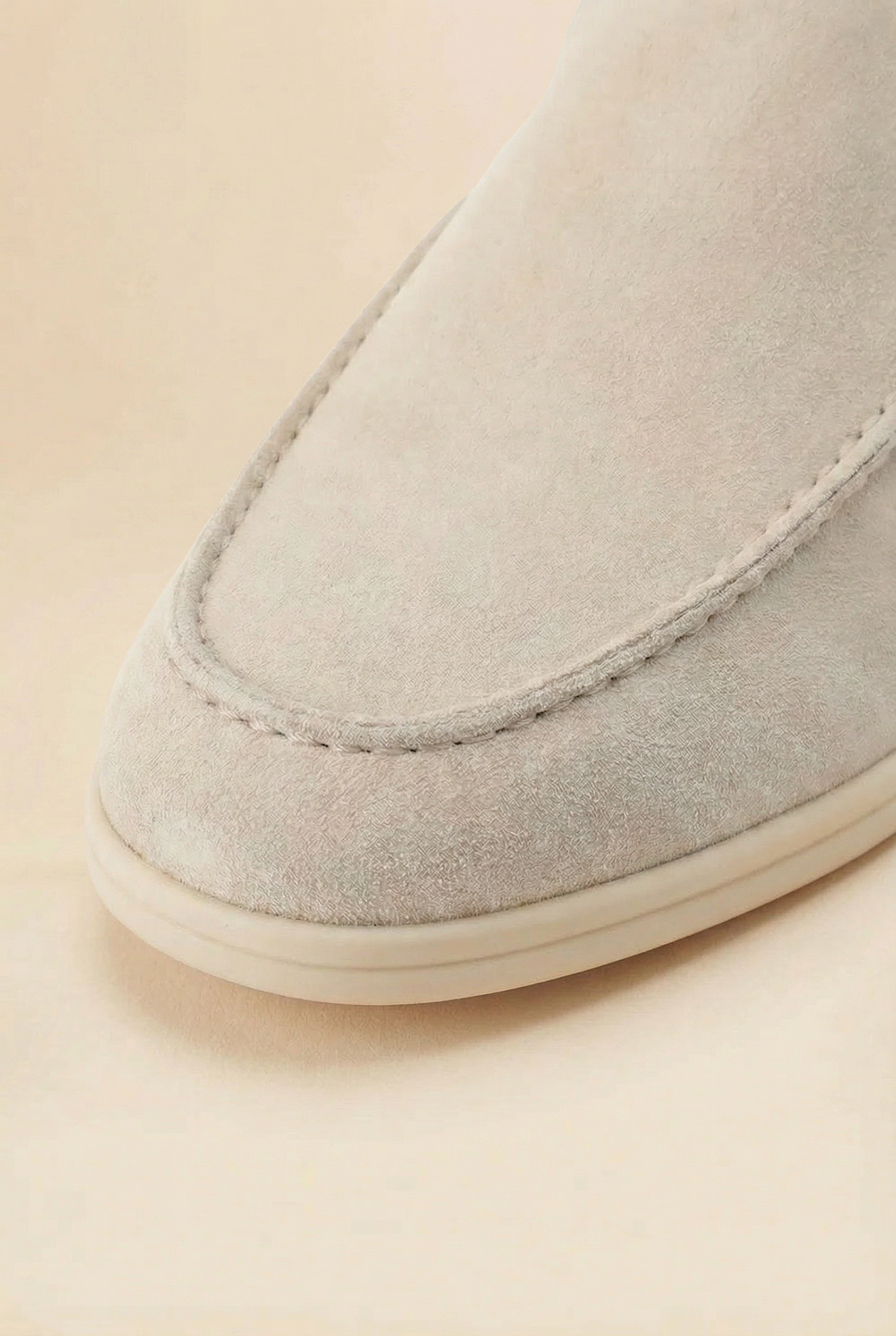 Old Money Suede Loafers Beige