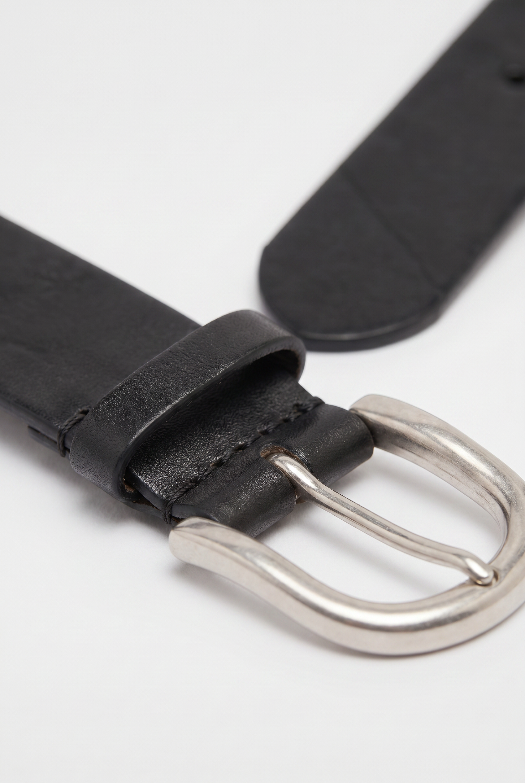 Mittorio™ Classic Leather Belt Black