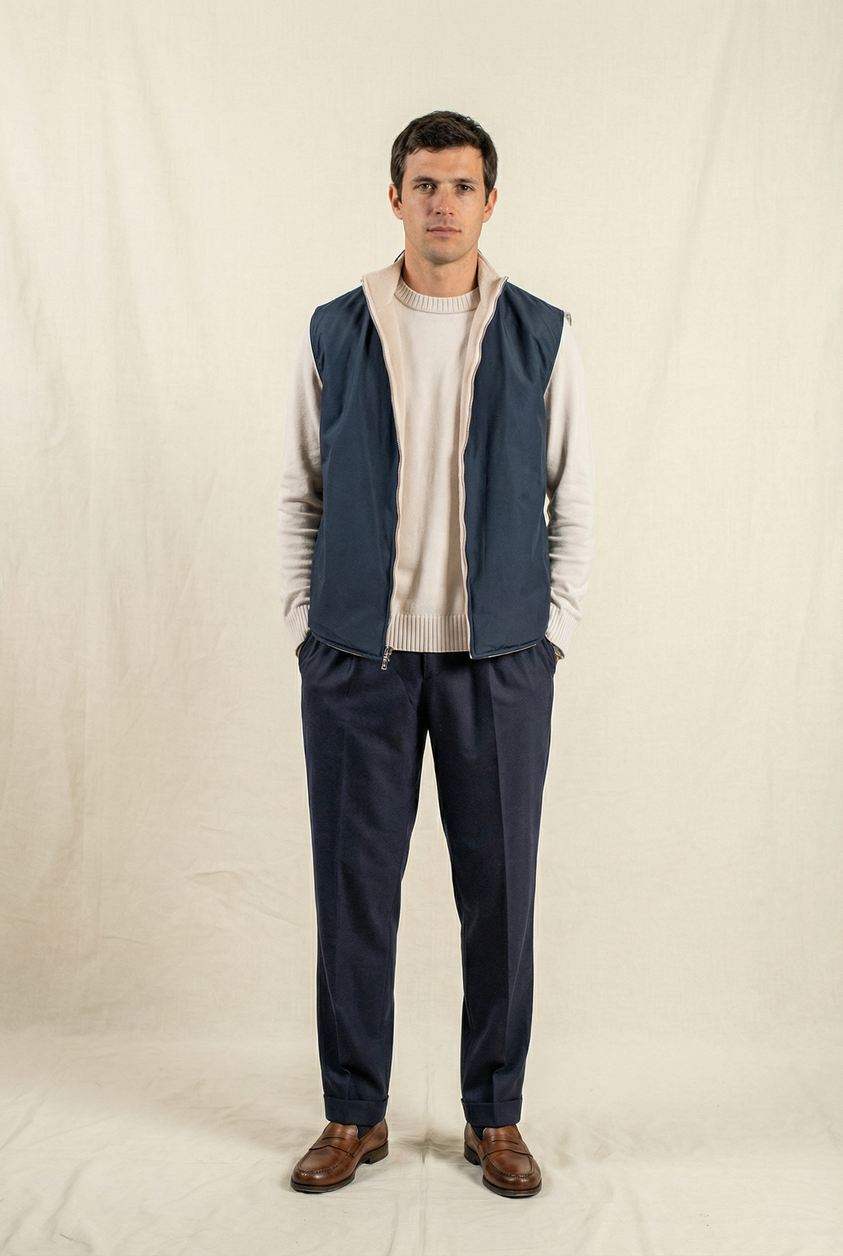 Reversible Wool Gilet | Beige/Navy