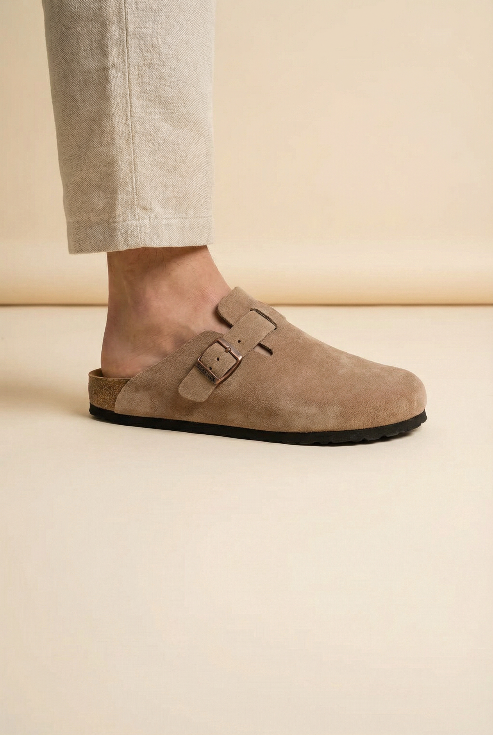 Old Money Suede Clogs Beige