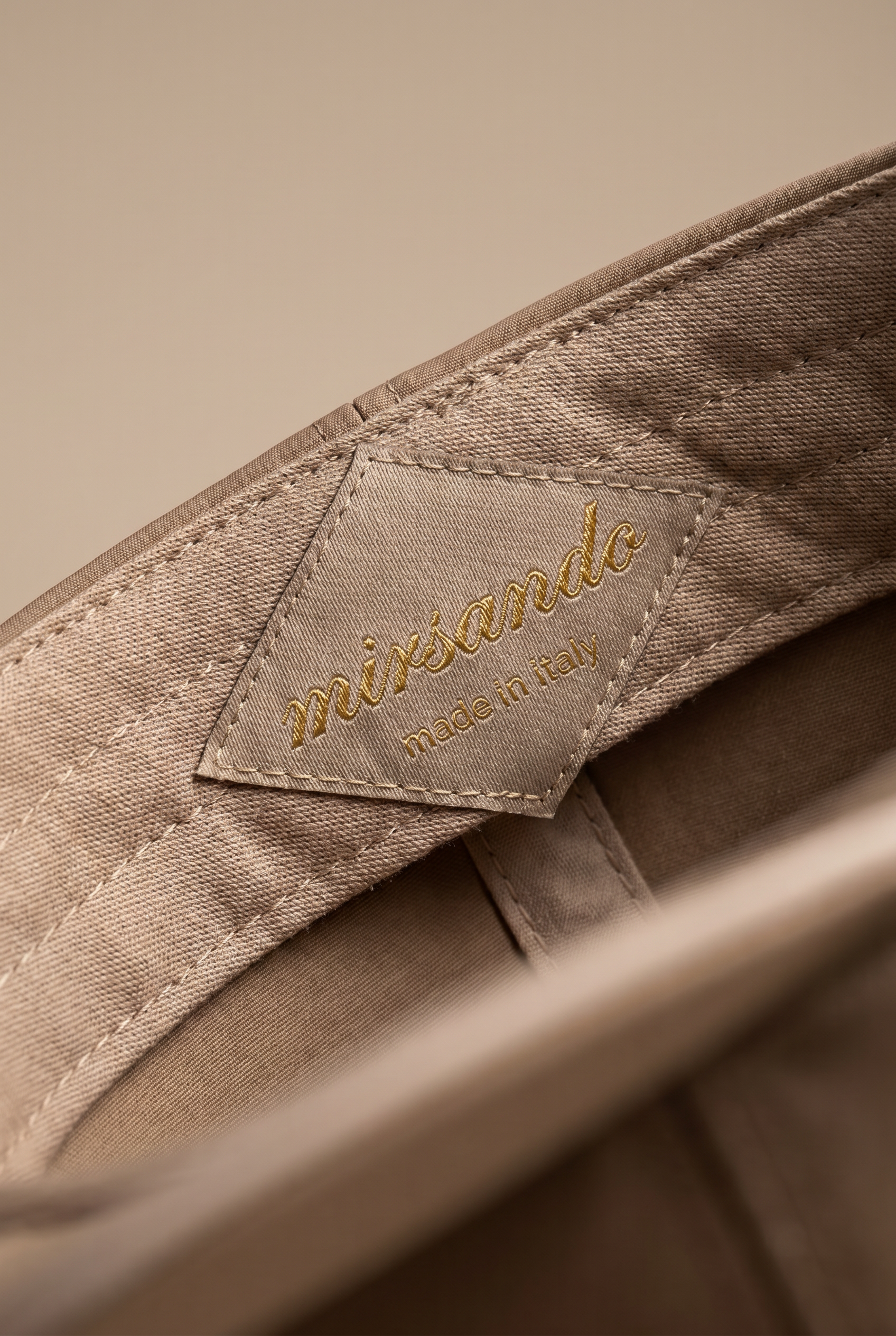 Mirsando Taupe Cap