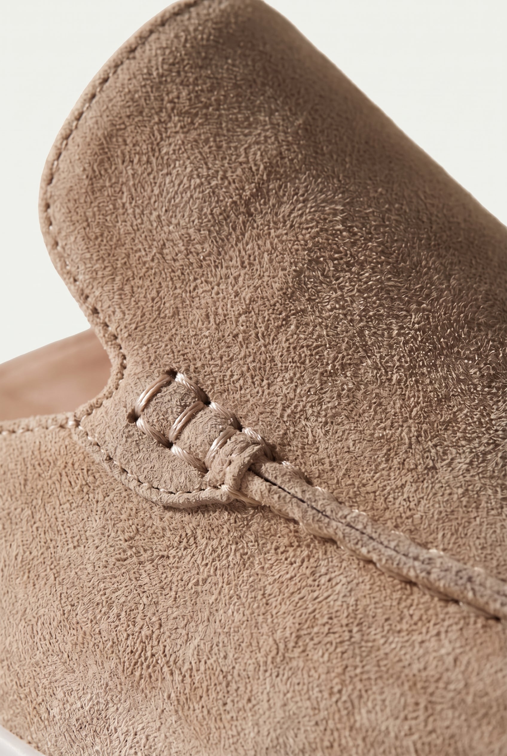 Yacht Loafer Suede Mule Beige